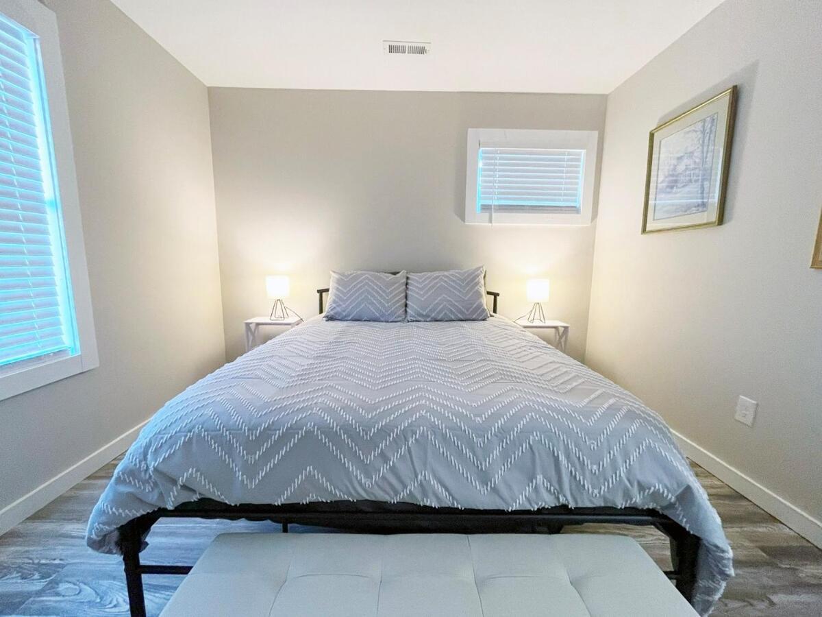 Beautiful Cozy New Build Home - Pet Friendly South Euclid Dış mekan fotoğraf